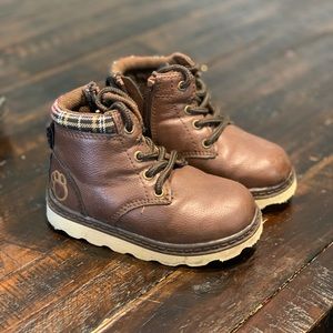 Brown boots toddler boys